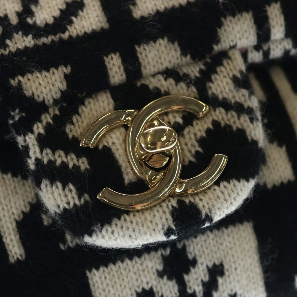 CHANEL(シャネル) ココネージュ ウール ゴールド金具 チェーン ショルダーバッグ ホワイト/ブラック レディース