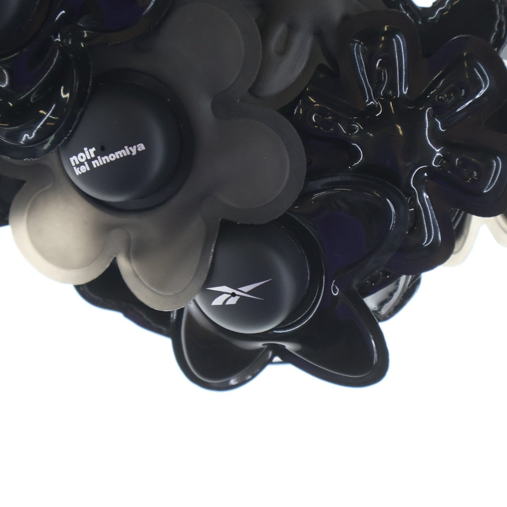 NOIR KEI NINOMIYA(ノワール ケイニノミヤ) 24AW Reebok Instapump Harness フラワー ハーネス ブラック×カーキ レディース