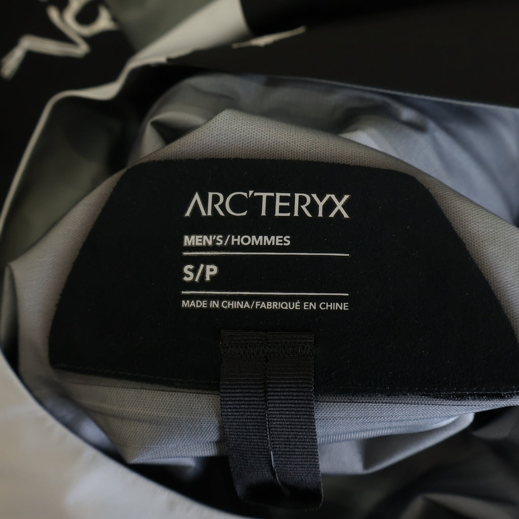 ARC'TERYX(アークテリクス) ×BEAMS BETA SL JACKET ベータ ジップアップ ナイロンジャケット マウンテンパーカー #S ブラック/グレー 314135