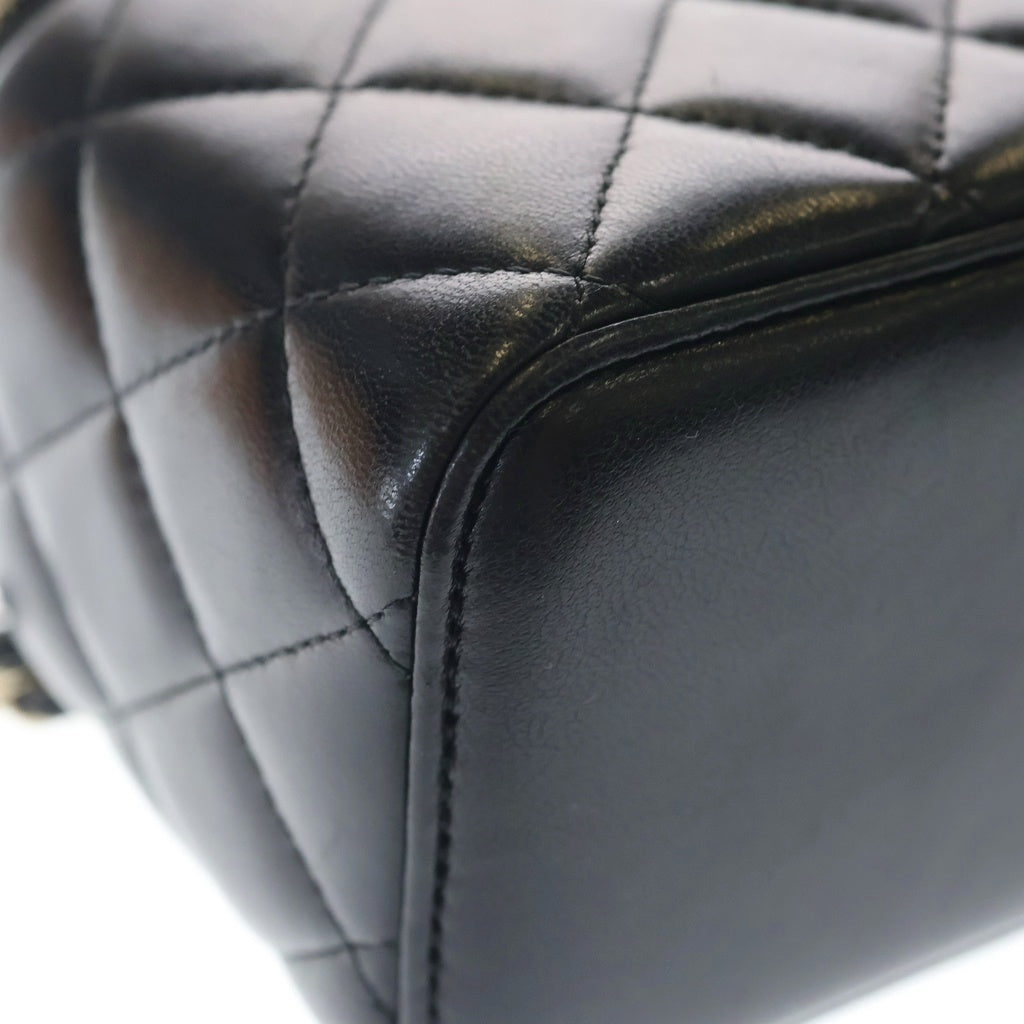 CHANEL(シャネル) マトラッセ バニティ ラムスキン レザー チェーンショルダーバッグ ゴールド金具 ブラック 30番台 レディース