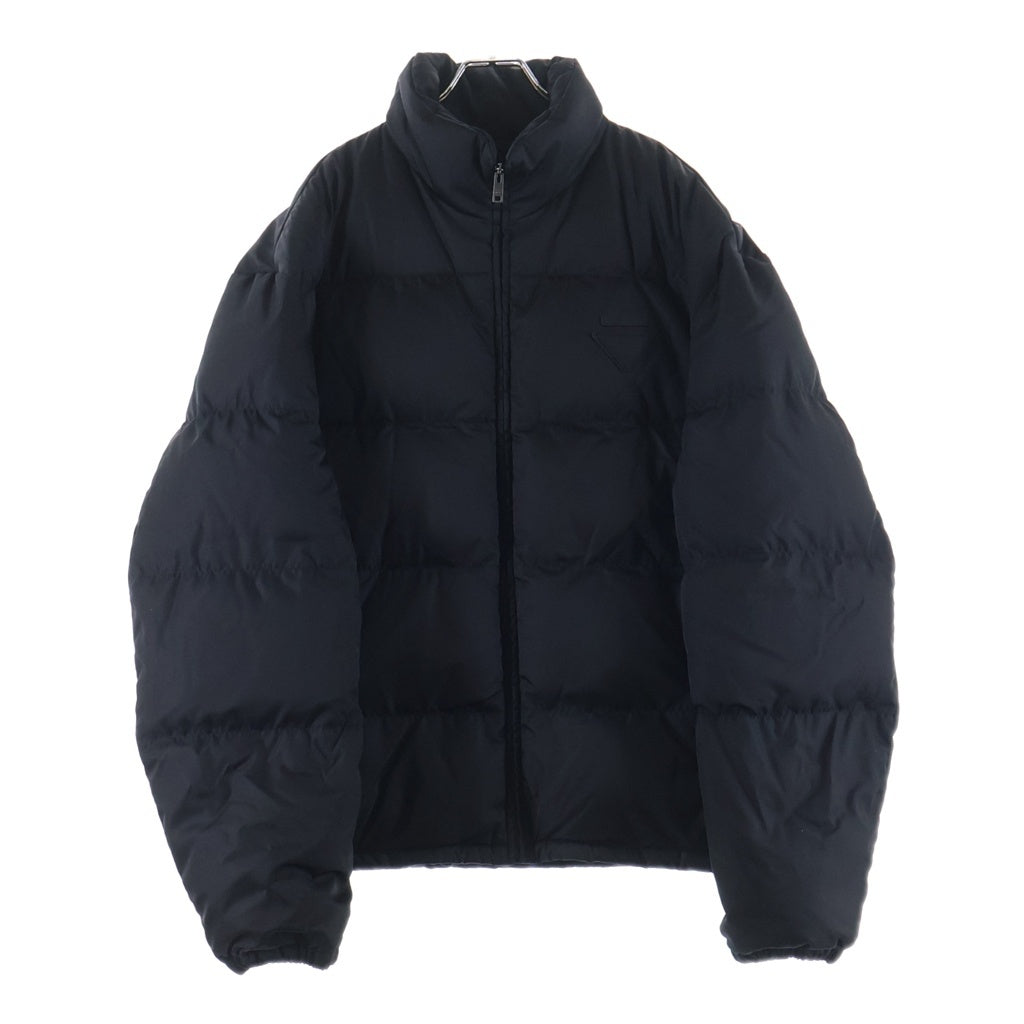 PRADA(プラダ) 25AW ミディアムウェイト Re-Nylon ダウンジャケット グースダウン トライアングルロゴ ナイロン ブラック SGC921