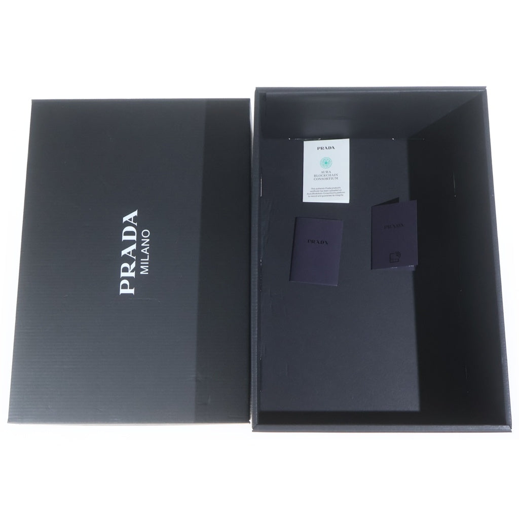 PRADA(プラダ) トライアングル レースアップ スニーカー ブラック レザー #9 2EE369