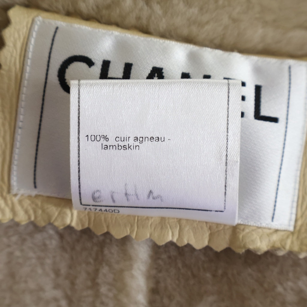 CHANEL(シャネル) ココボタン ムートンレザーロングコート ベージュ #40 P24329V01683 レディース