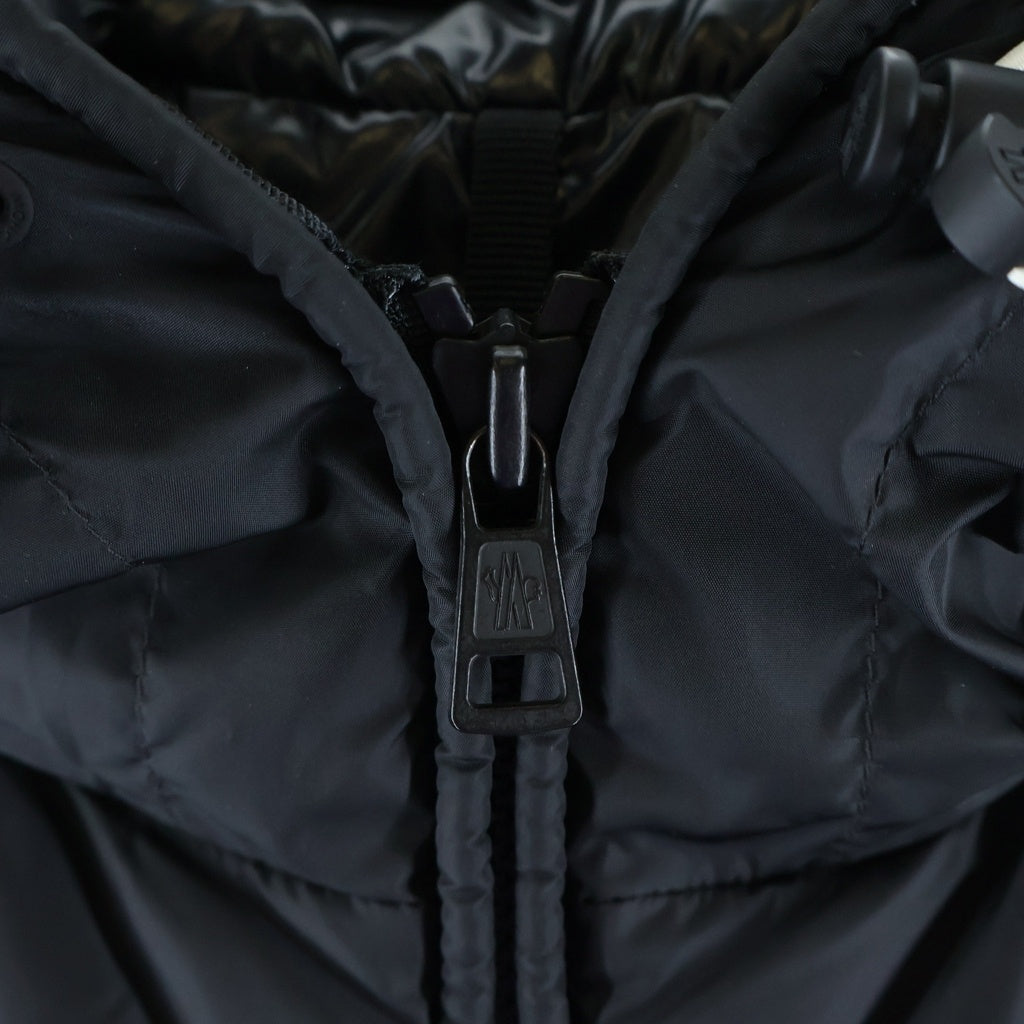 MONCLER(モンクレール) MONTCLA GIUBBOTTO モンクラ ダウンジャケット ナイロン アウター #1 ブラック F20911B56900 C0300