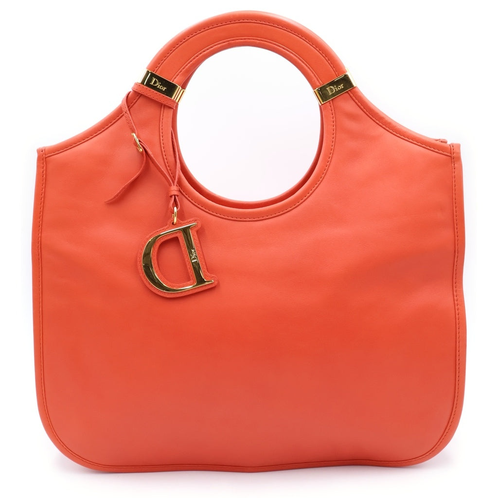 Christian Dior(クリスチャンディオール) ロゴチャーム トートバッグ ハンドバッグ オレンジ レザー ゴールド金具 レディース
