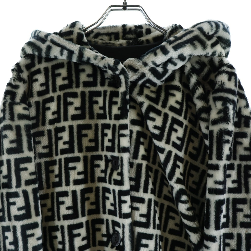 FENDI(フェンディ) ズッカ総柄 アクリルファー フーデッド ロングジャケット コート ホワイト/ブラック レディース