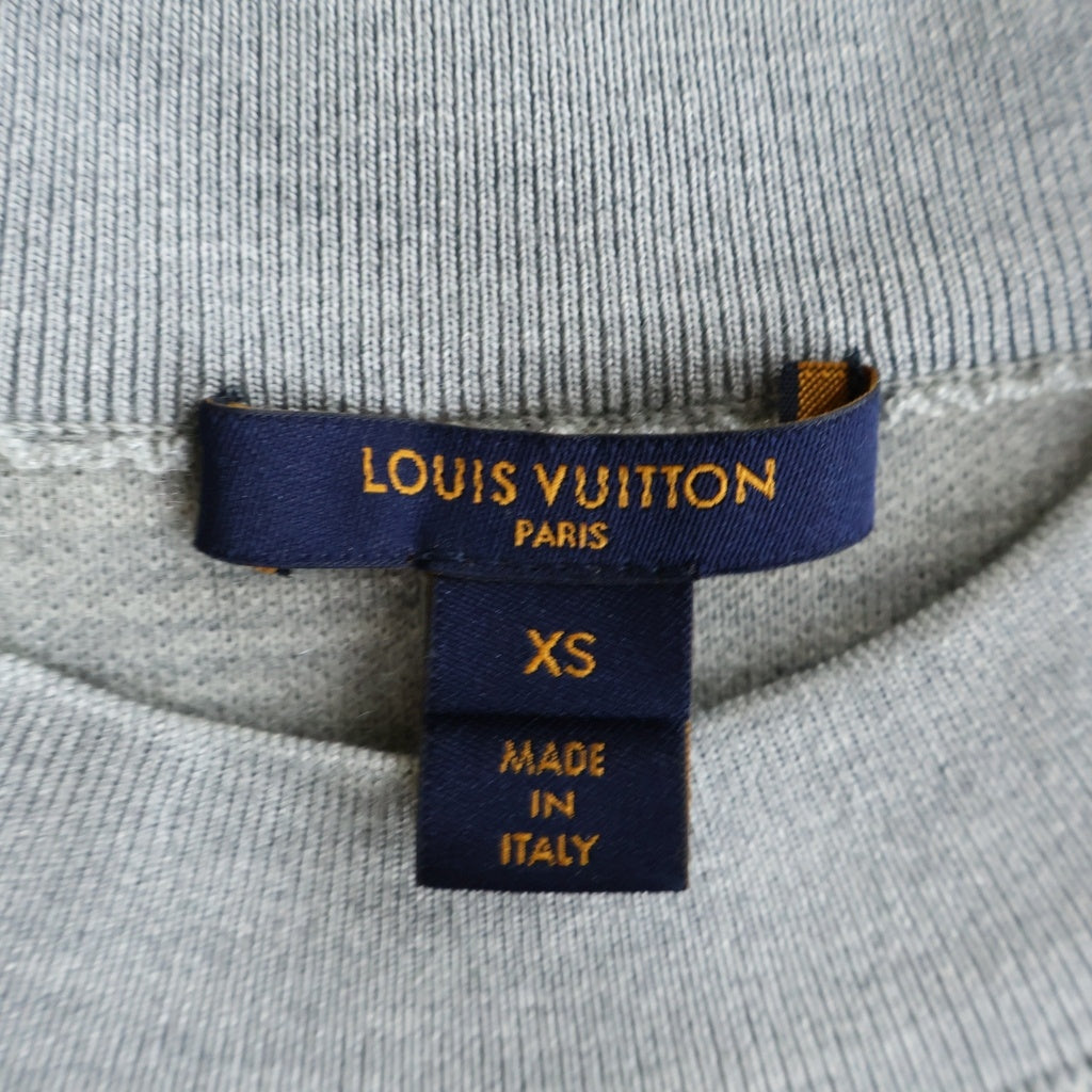 LOUIS VUITTON(ルイヴィトン) シグネイチャー スリークウォーター クルーネックスウェットトレーナー グレー FJKL37YDX レディース