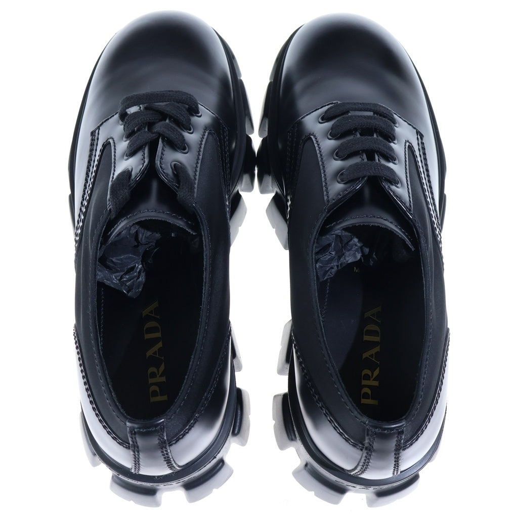 PRADA(プラダ) MONOLITH RE-NYLON LACE-UP SHOES モノリス リナイロン レースアップレザーシューズ プレーントゥ ブラック 2EE342