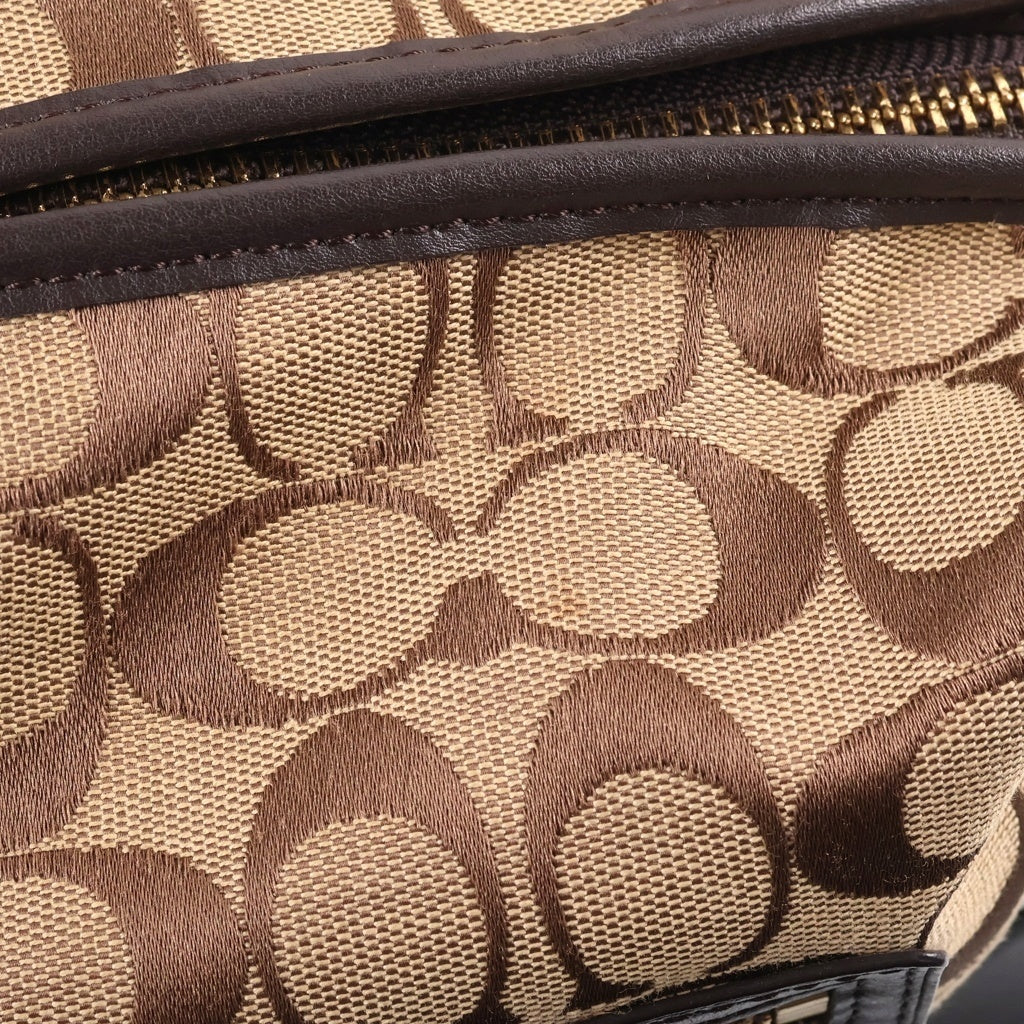 COACH(コーチ) シグネチャーショルダーバッグ ブラウン レディース