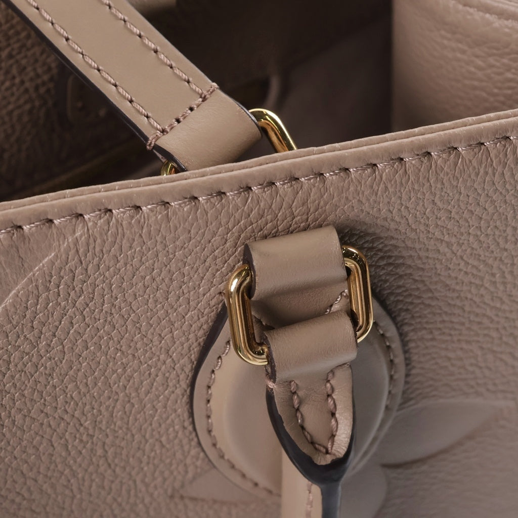 LOUIS VUITTON(ルイヴィトン) モノグラムアンプラント オンザゴーMM トートバッグ ベージュ レザー RFID M45607 レディース
