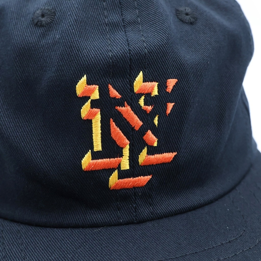 The Almeda Club(アルメダクラブ) NY BASEBALL CAP USA製 ロゴエンブロイダリーデザイン 6パネル ベースボールキャップ ブラック