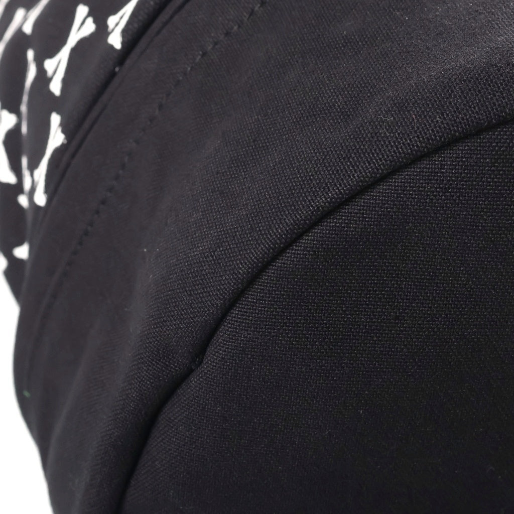 WTAPS(ダブルタップス) BARREL 総柄 クロスボーン ワンショルダーバッグ ドローコード ブラック/ホワイト