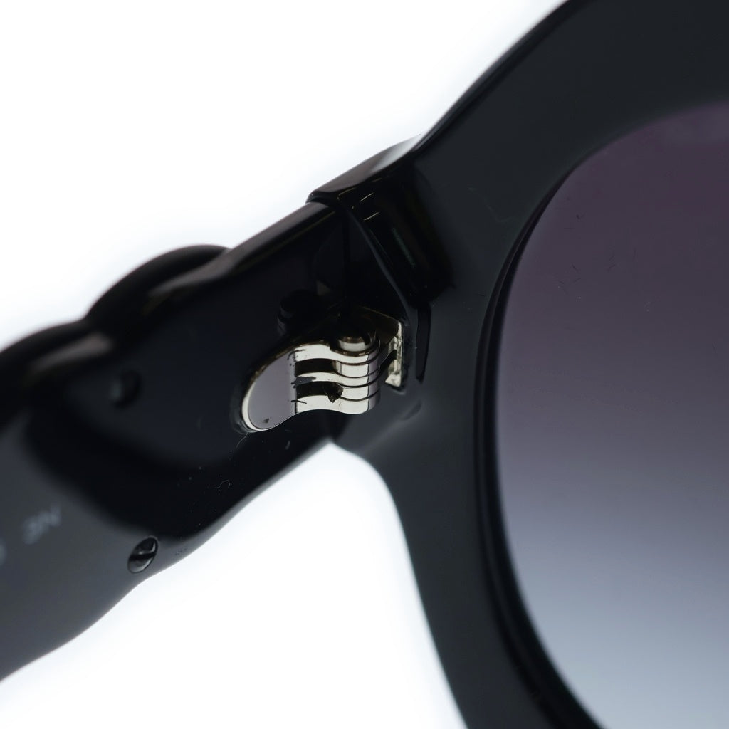 CHANEL(シャネル) ココマーク オーバルサングラス アイウェア ブラックフレーム グラデーションレンズ 71393A S0116