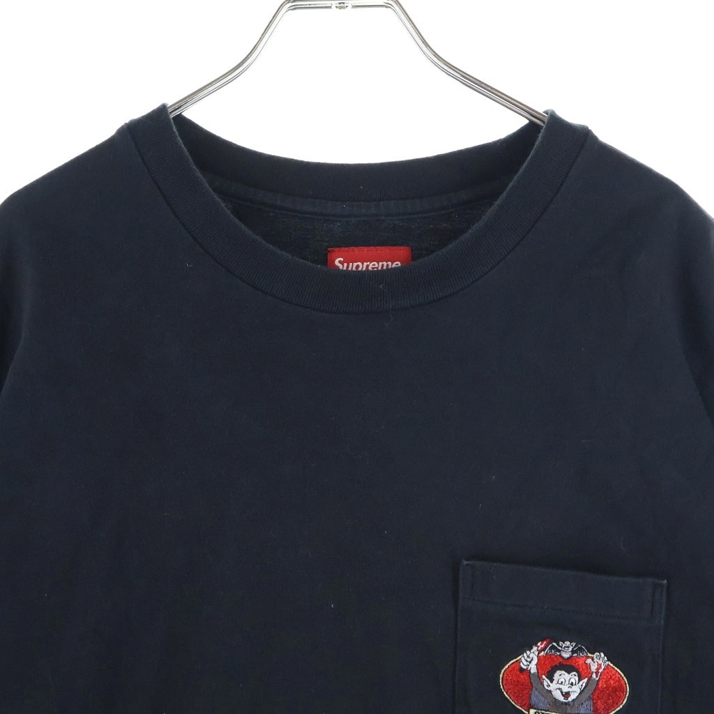 SUPREME(シュプリーム) 21AW Vampire Boy L/S Pocket Tee ヴァンパイア ボーイ エルエス ポケット クルーネック 長袖 ロング Tシャツ ブラック