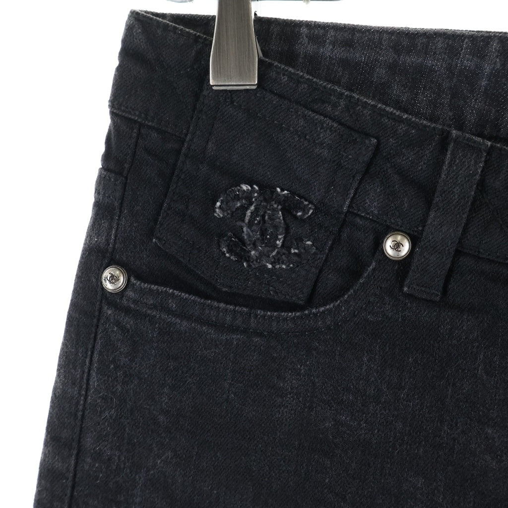 CHANEL(シャネル) Black Denim Pants デニムパンツ ジーンズ マトラッセデザインバックポケット ココマーク刺繍 P36409V26492 レディース
