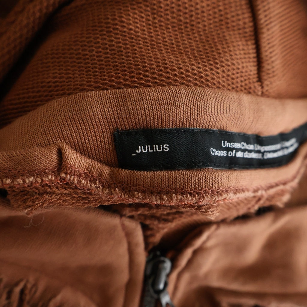 JULIUS(ユリウス) 24SS トーンブレイズ フーディ ダメージ加工 ジップアップ スウェットパーカー ブラウン 857CUM1-L