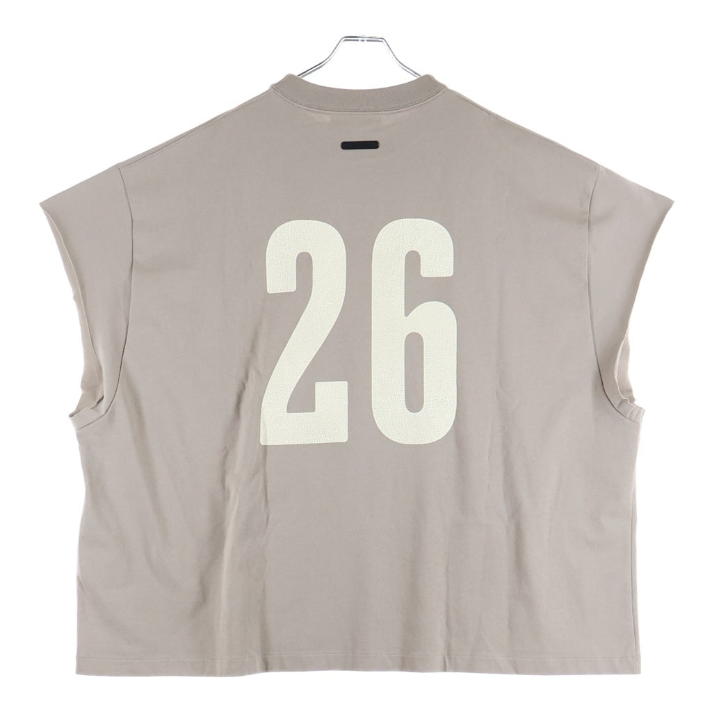 FEAR OF GOD ESSENTIALS(フィアオブゴッド エッセンシャルズ) CUT OFF 90s TEE フロントロゴプリント マーチ ボクシーフィット 半袖Tシャツ チャコール