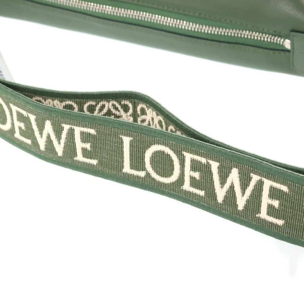 LOEWE(ロエベ) キュービィ クロスボディバッグ スモール ショルダーバッグ グリーン レザー シルバー金具 レディース