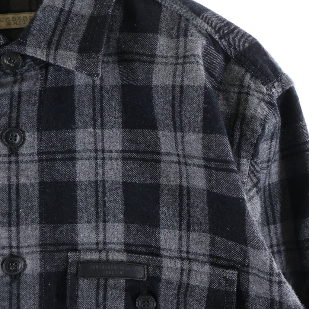 BURBERRY(バーバリー) チェック総柄 ワイドカラー フラップポケット 長袖 ボタンシャツ グレー/ブラック 3942553