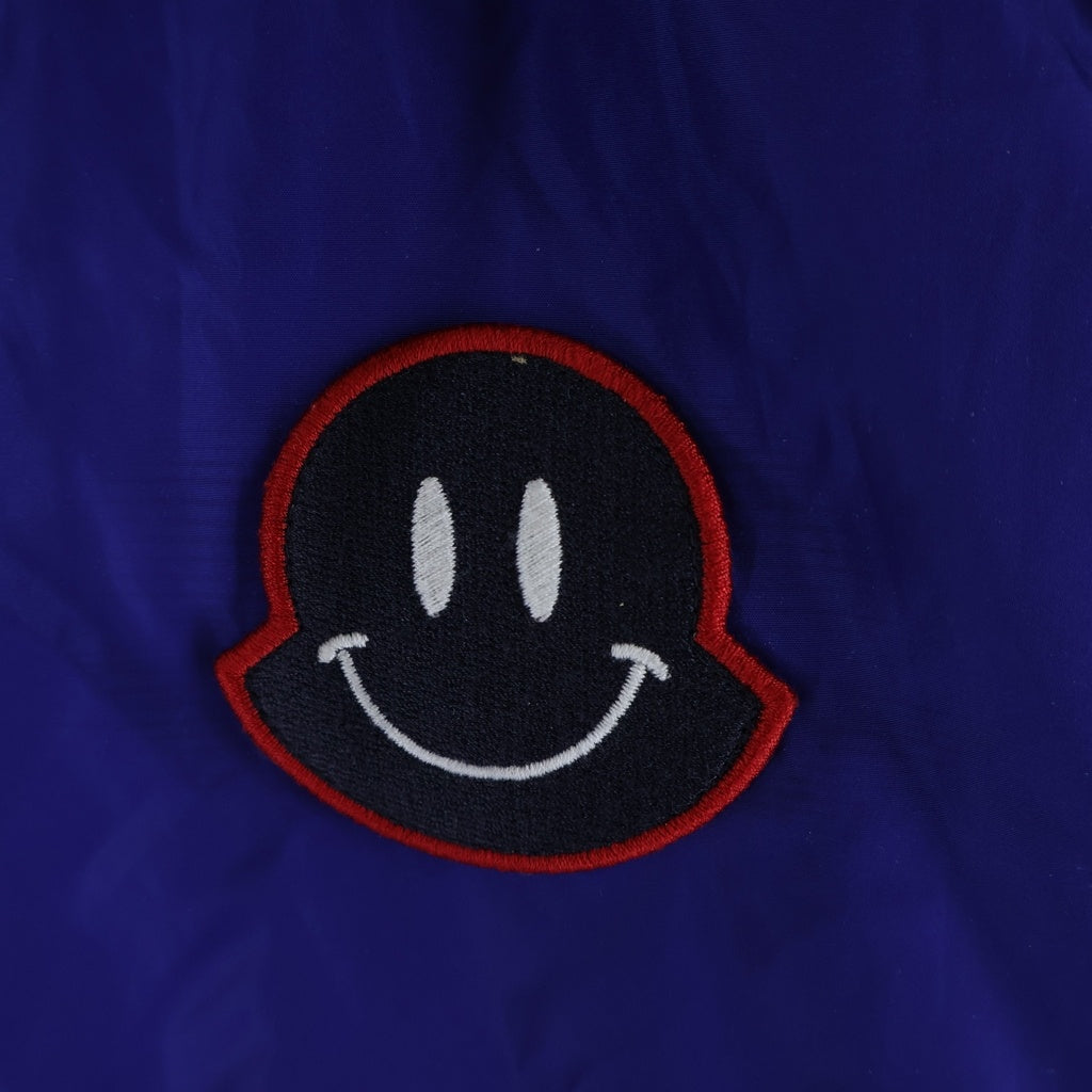 MONCLER(モンクレール) 18SS パッチデザイン ナイロン ジップアップ フーデッド ジャケット ブルー D10914111305 54155