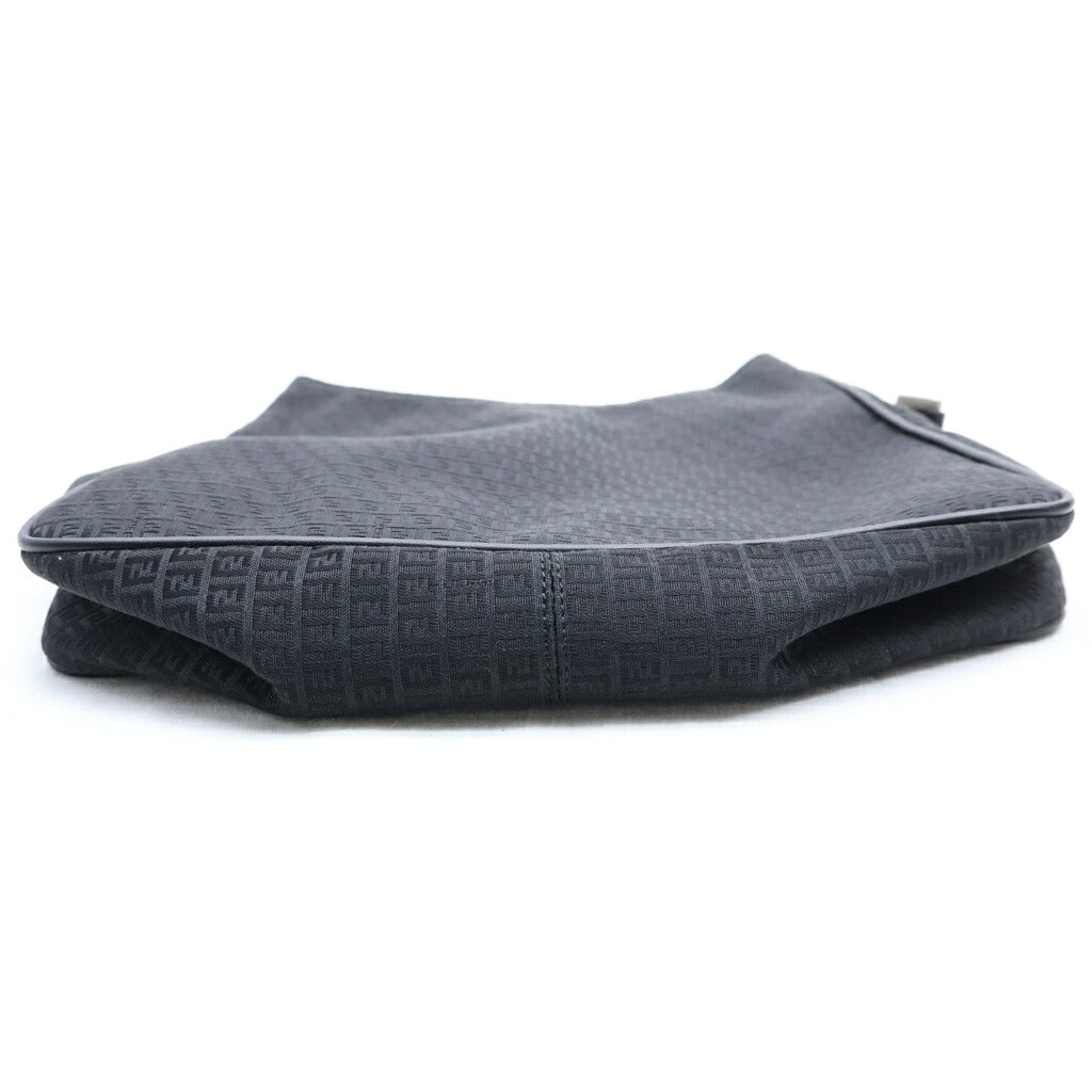 FENDI(フェンディ) ズッキーノ ワンショルダーバック ブラック レザー シルバー金具