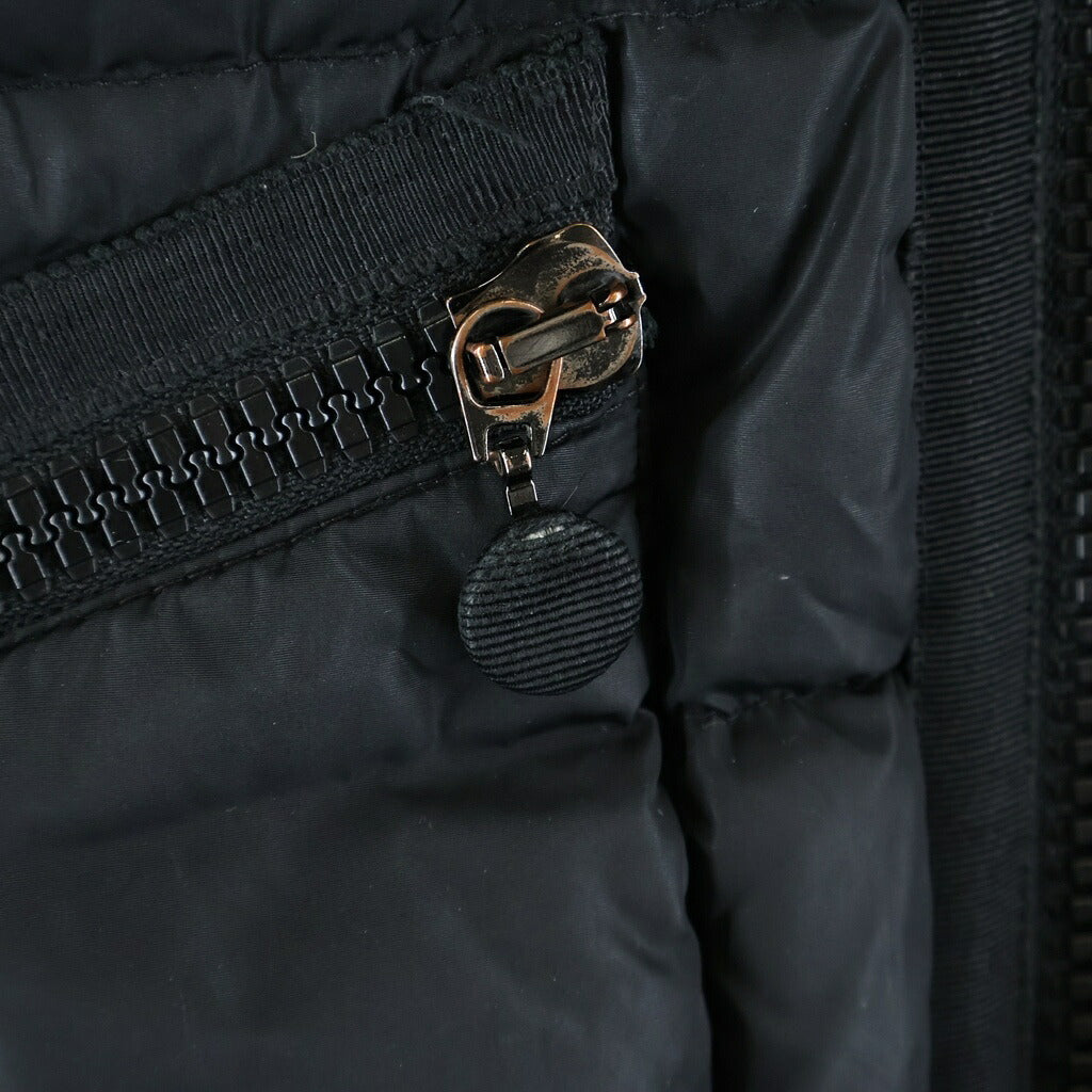MONCLER(モンクレール) MACHI ファー付き ジップアップ ダウンジャケット ブラック レディース 2209S4931125