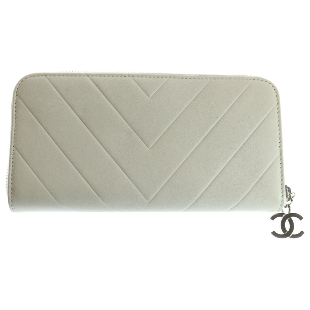 CHANEL マトラッセ Vステッチ 二つ折り長財布 正規品保証 Z270. CHANEL マトラッセ Vステッチ 二つ折り長財布 正規品保証 Z270.