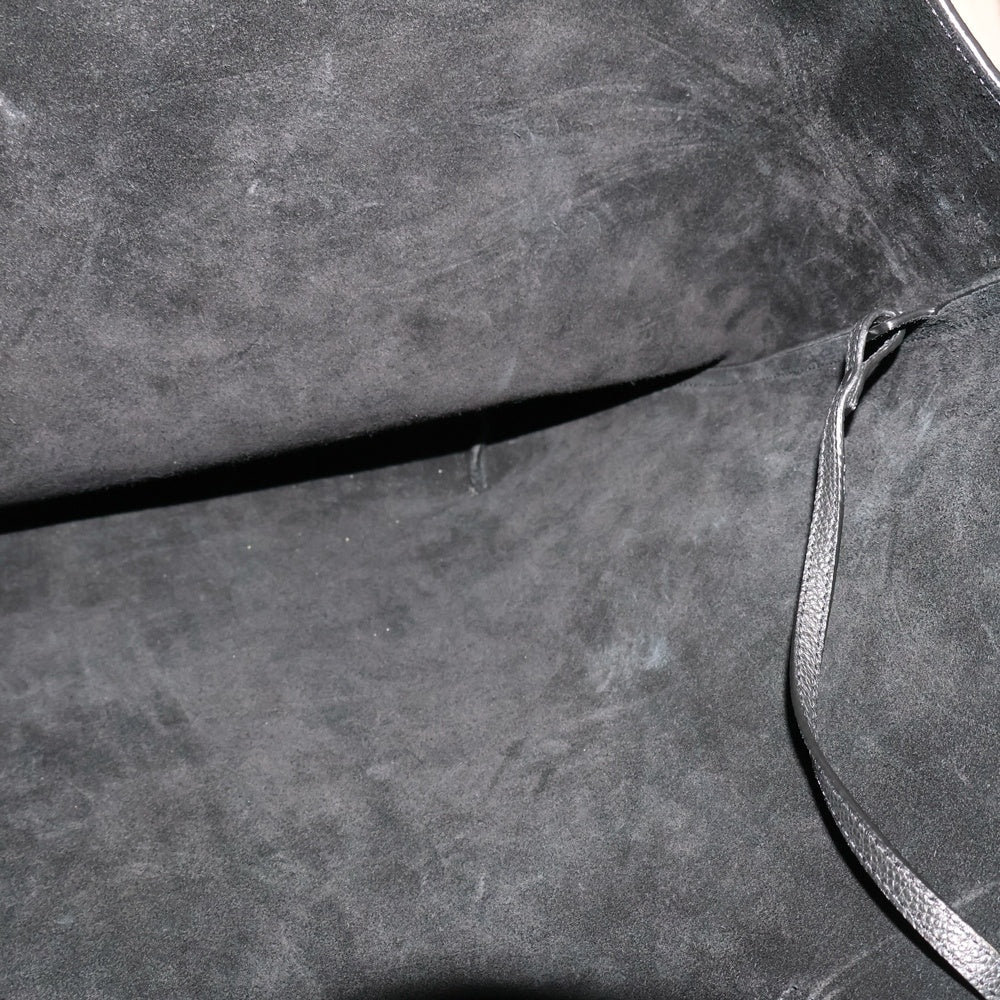 SAINT LAURENT PARIS(サンローランパリ) ボールド イースト ウエスト レザー トートバッグ シルバー金具 ブラック 683655