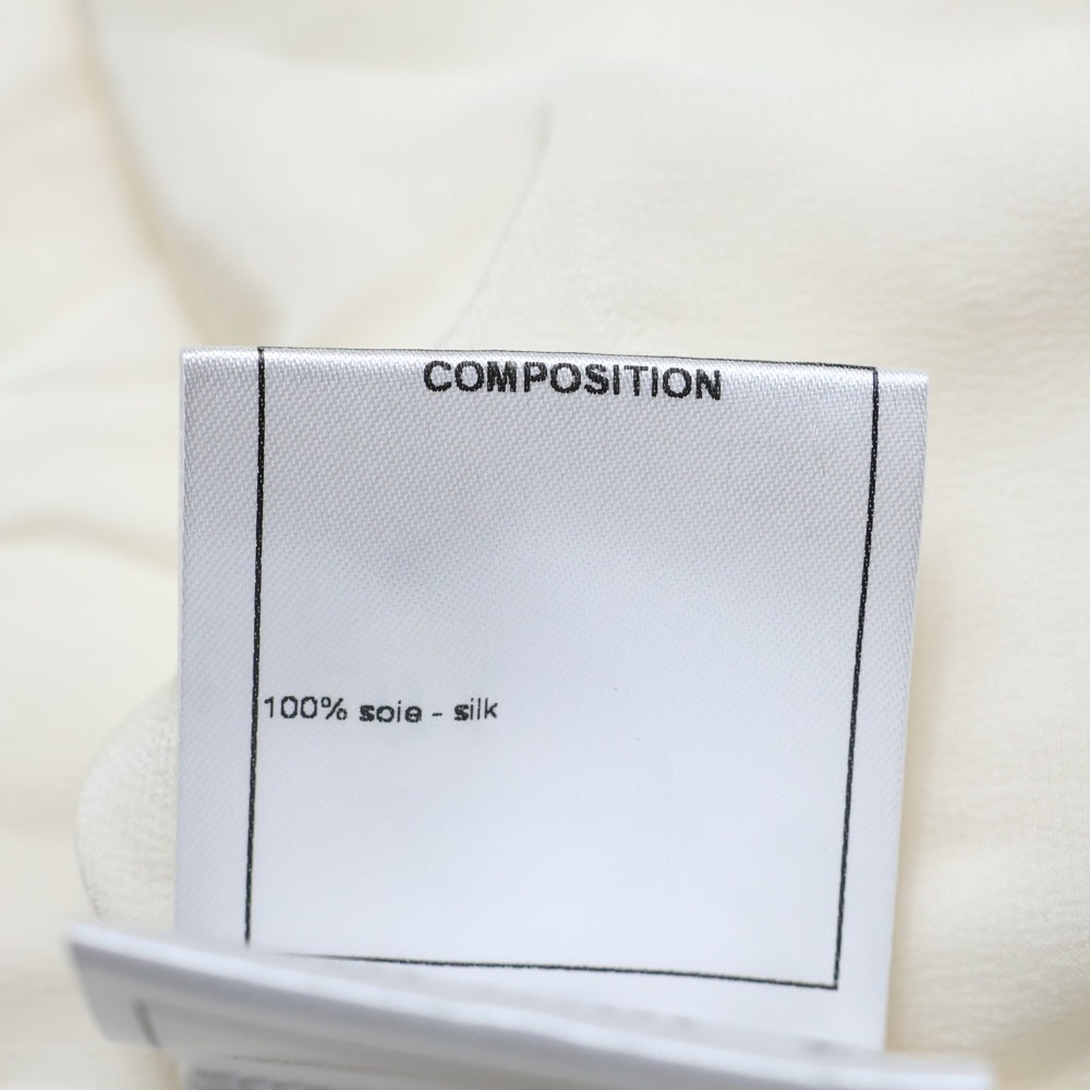 CHANEL(シャネル) ココマーク グリポワボタン ギャザーフリル スタンドカラー ノースリーブ シルク ブラウス シャツ ホワイト/アイボリー レディース P547571V1484