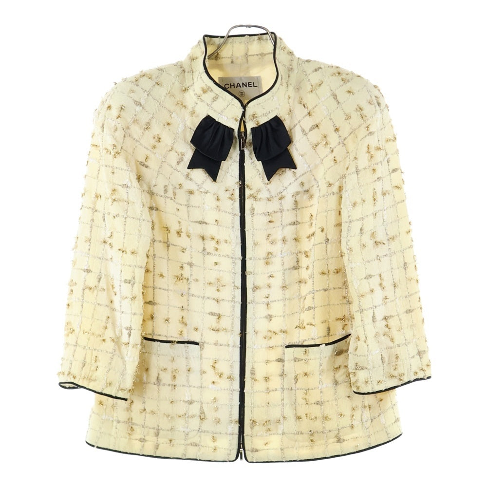 CHANEL(シャネル) ココマーク 裏地シルク リボンモチーフ スタンドカラーツイードジャケット ホワイト/ゴールド レディース P61190V46745