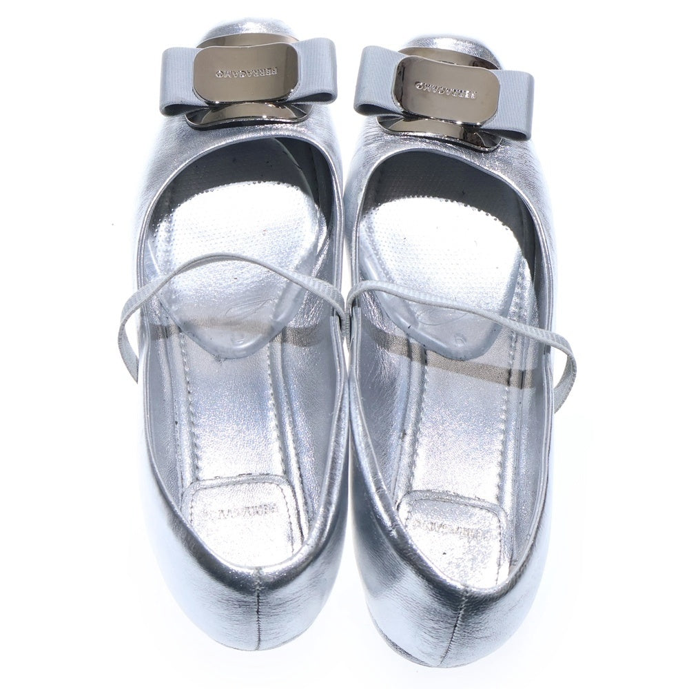 FERRAGAMO(フェラガモ) ロゴ ヴァラパンプス レザーヒールサンダル シルバー レディース