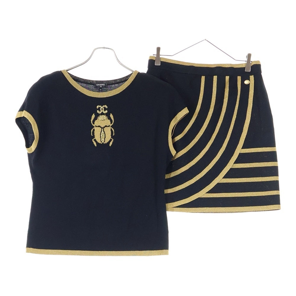 CHANEL(シャネル) ココマーク スカラベ セットアップ 刺繍 クルーネック 半袖ニット セーター ラップデザイン ミニスカート レディース P61610K47245/P61611K47246