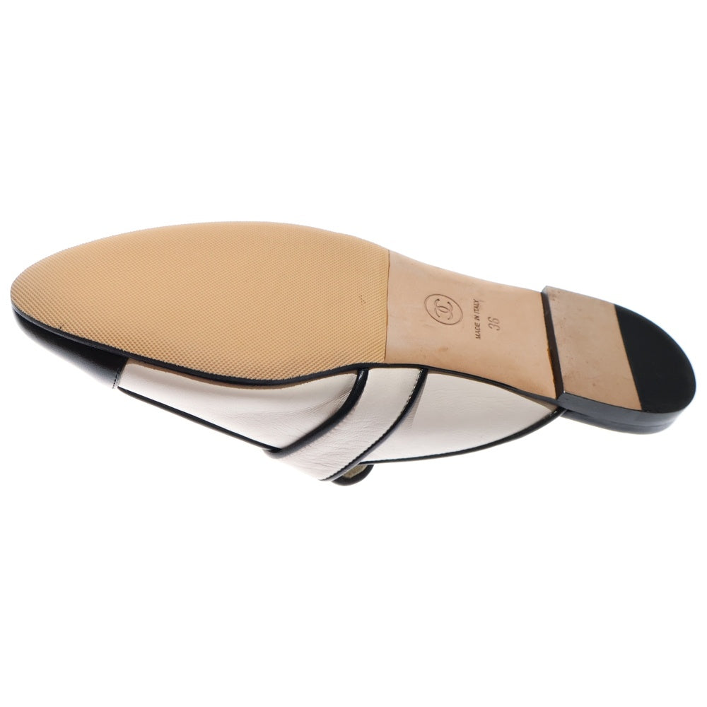 CHANEL(シャネル) ココマーク ターンロック レザー パイピング フラットシューズ サンダル ミュール ホワイト/ブラック レディース G34666