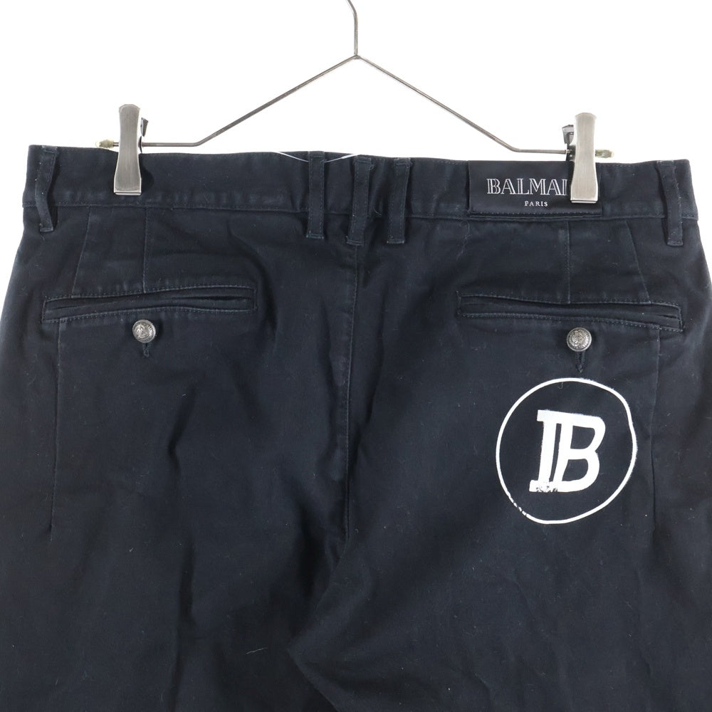 BALMAIN(バルマン) Bロゴプリント ジップポケット コットン テーパードパンツ ブラック SH05402Z519