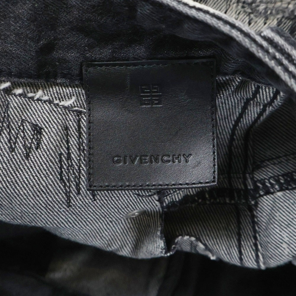 GIVENCHY(ジバンシィ) 22AW デストロイ加工 テーパード デニムパンツ ホワイト/ブラック BM50ST5Y33