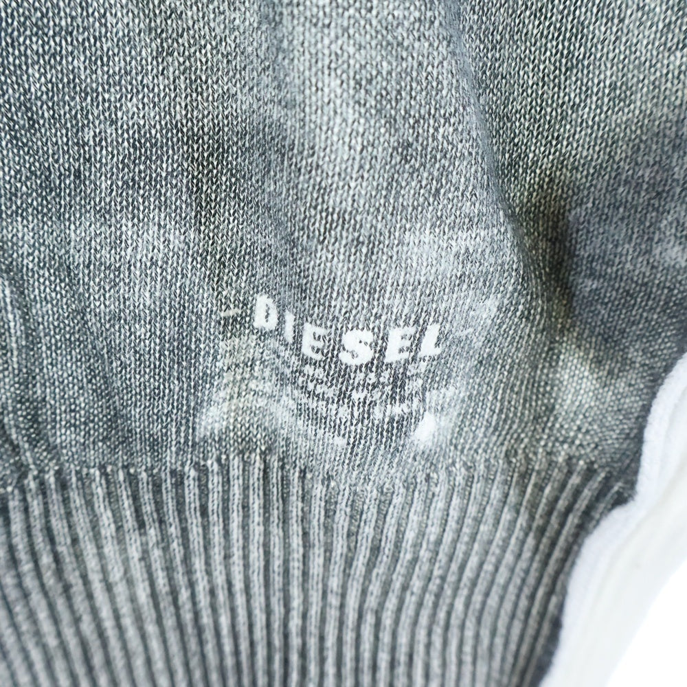 DIESEL(ディーゼル) K-LARENCE プリント クルーネック プルオーバー ニット セーター グレー