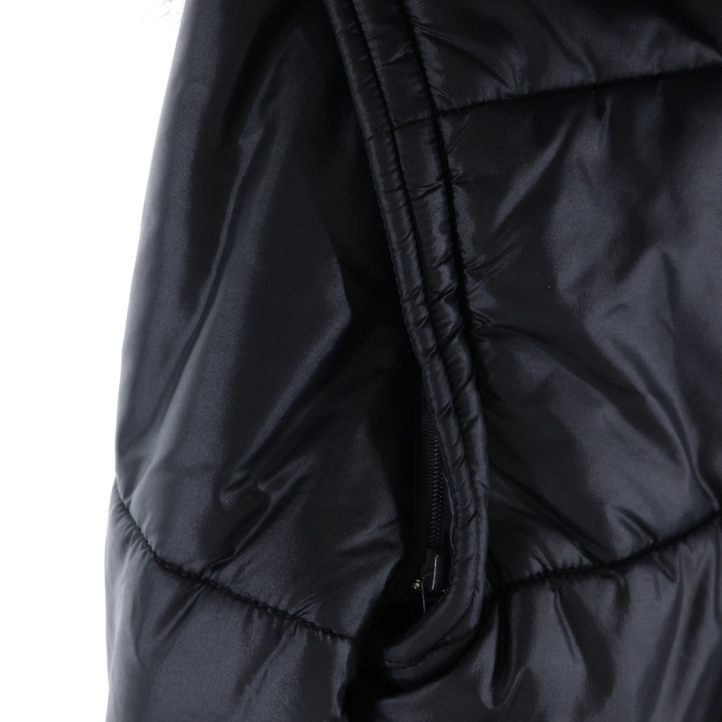 DOLCE & GABBANA(ドルチェアンドガッバーナ) フード付き ダウンジャケット ファー ロゴ デタッチャブルスリーブ ブラック RB0466 TNMHM レディース