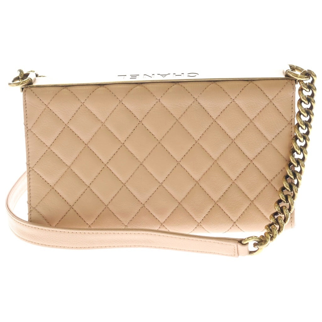 CHANEL(シャネル) 17番台 2.55 チェーンショルダーバッグ ピンクベージュ カーフレザー ゴールド金具 レディース