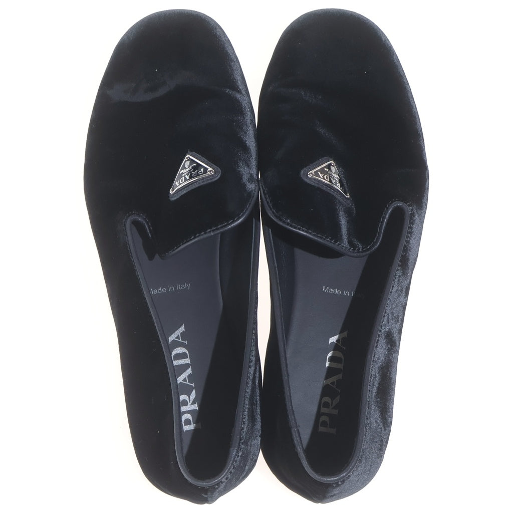 PRADA(プラダ) トライアングルロゴ スエード ローファー フラットシューズ スリッポン #8 ブラック 2S2974
