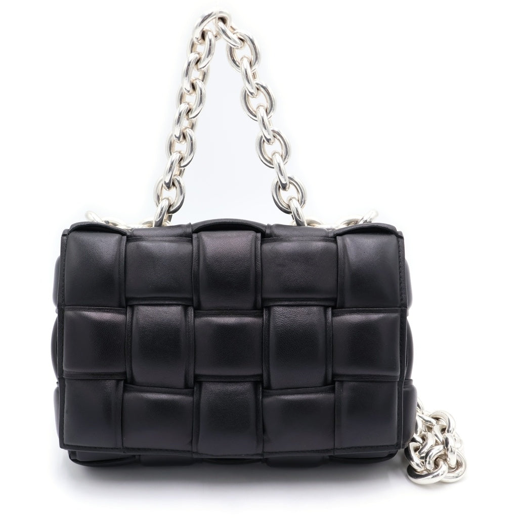 BOTTEGA VENETA(ボッテガヴェネタ) パデットカセット チェーンショルダーバッグ ブラック レザー シルバー金具 レディース