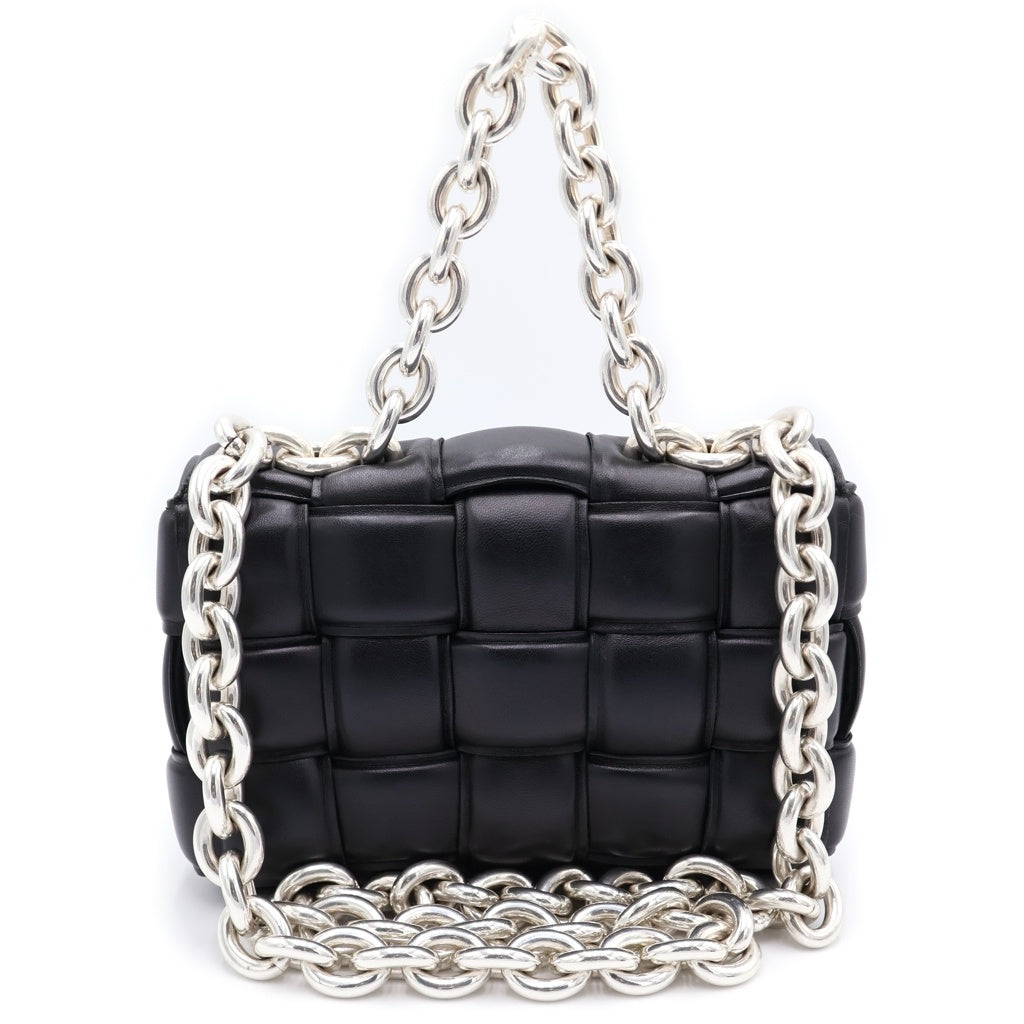 BOTTEGA VENETA(ボッテガヴェネタ) パデットカセット チェーンショルダーバッグ ブラック レザー シルバー金具 レディース