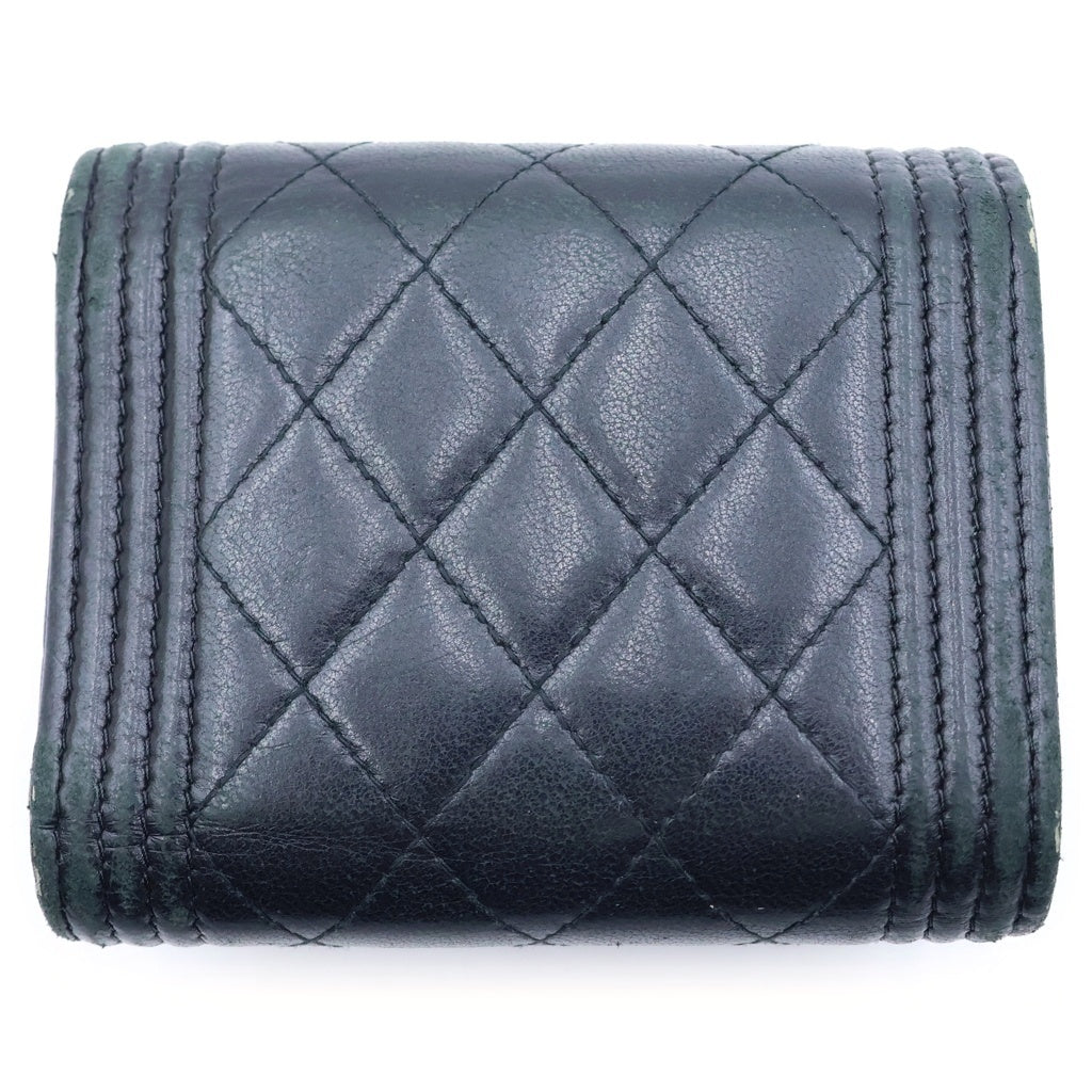CHANEL(シャネル) ボーイシャネル ラムスキン レザー コンパクトウォレット 三つ折り財布 ブラック レディース