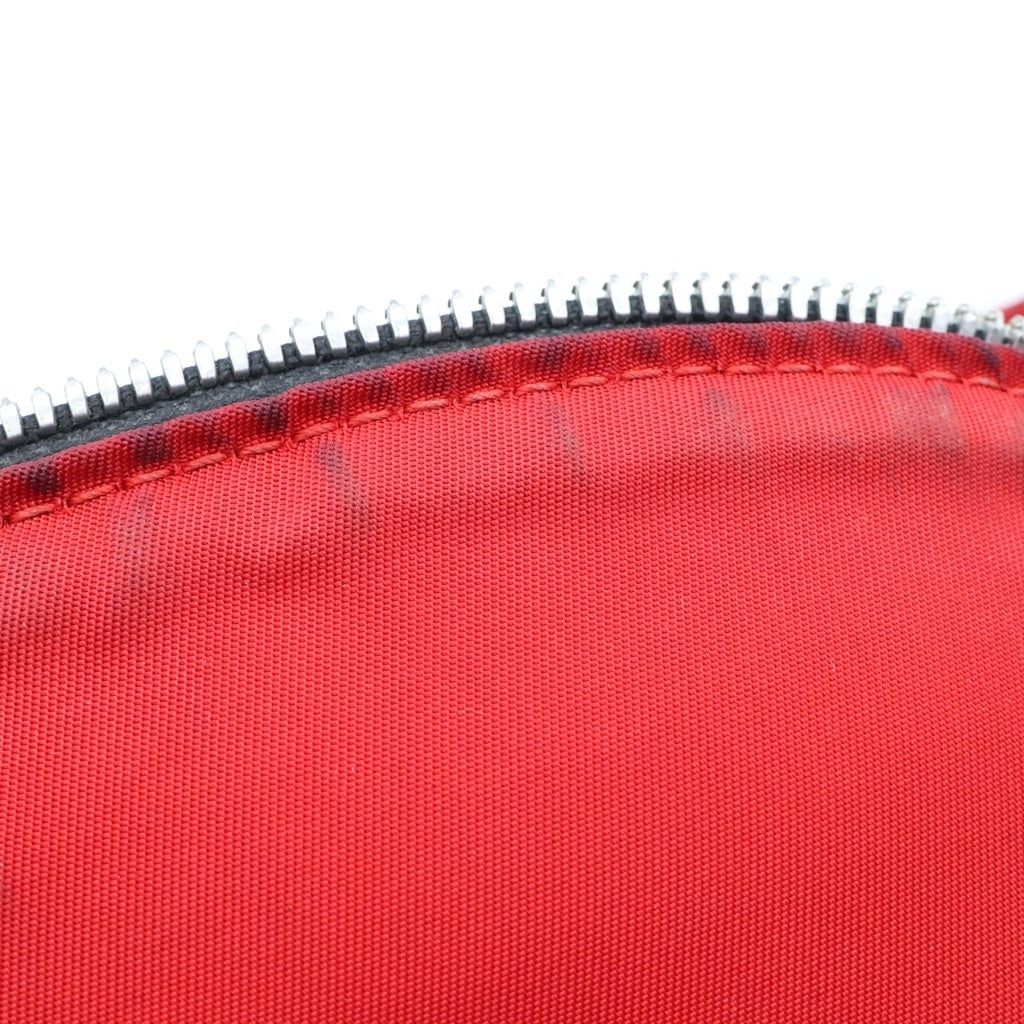 CHRISTIAN LOUBOUTIN(クリスチャンルブタン) メリージェーン スパンコールロゴ レザー ボディ ショルダーバッグ ブラック/レッド