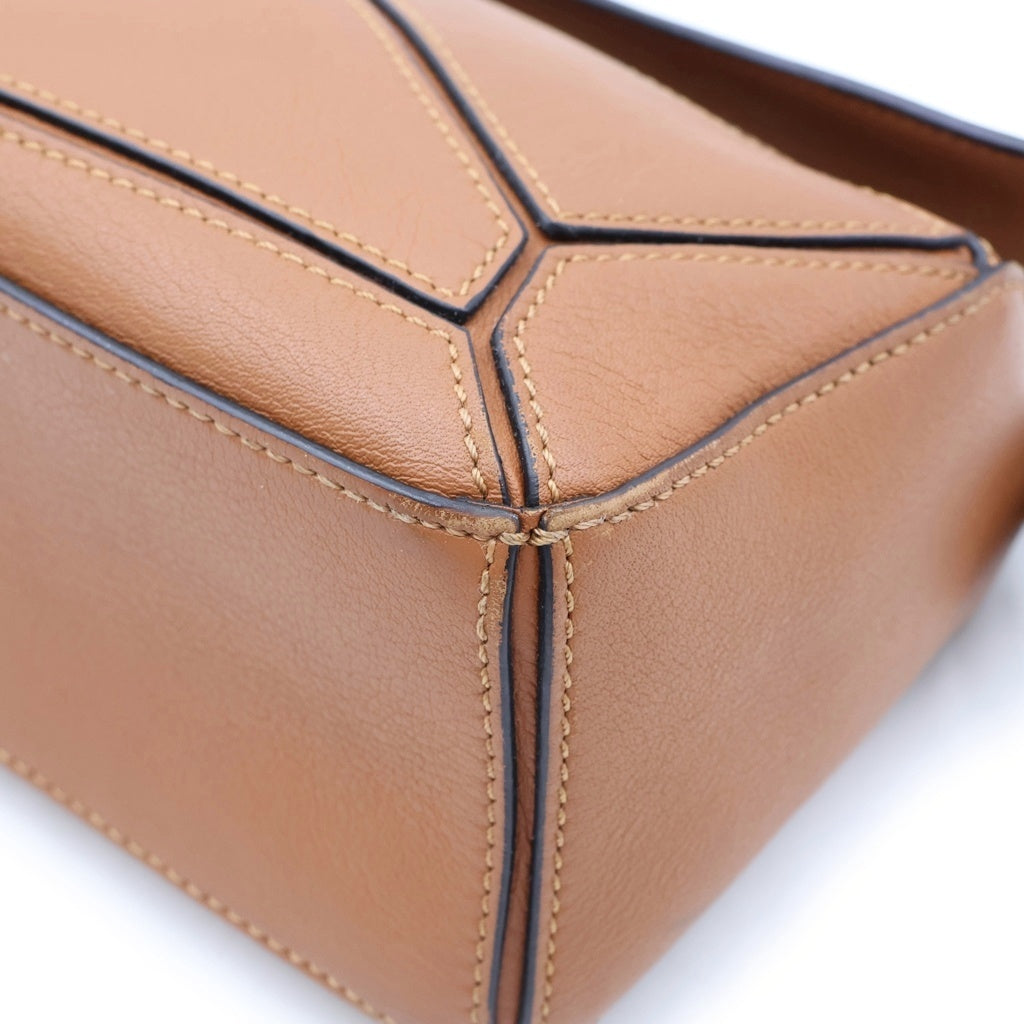 LOEWE(ロエベ) パズルエッジバッグ スモール タン ハンドバッグ ケース ポーチ ブラウン レザー シルバー金具 レディース