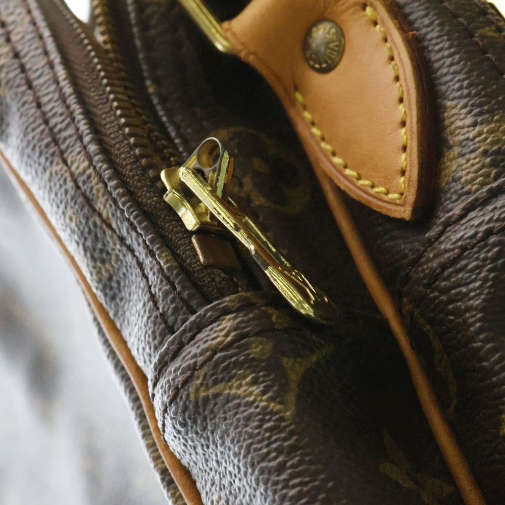 LOUIS VUITTON(ルイヴィトン) モノグラム リポーターGM M45252 ブラウン PVC ショルダーバッグ