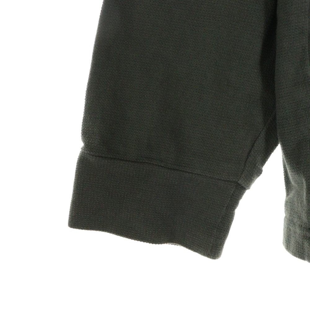 MONCLER(モンクレール) ワッペンロゴ クルーネック サーマルロングスリーブ カーキ H20918D00005 899RD