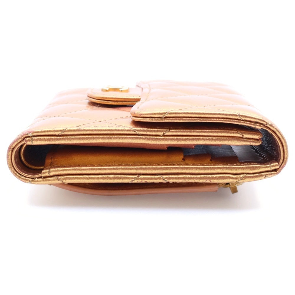 CHANEL シャネル　マトラッセ　キルティング　ケース　小銭入れ　新品 CHANEL(シャネル) マトラッセ クラシック キルティング コンパクト