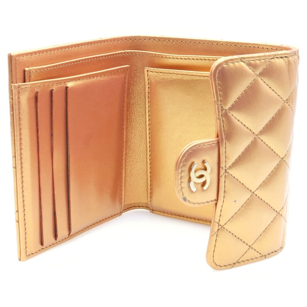CHANEL(シャネル) マトラッセ クラシック キルティング コンパクトウォレット 三つ折り財布 コインケース メタリックゴールド レザー AP0231 シルバー金具