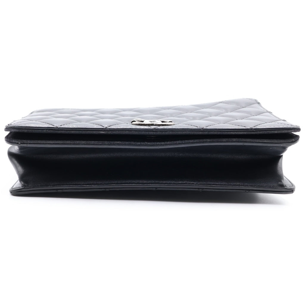 CHANEL(シャネル) マトラッセ ラムスキン ショルダーバッグ ブラック シルバー金具 21581717 無 レディース