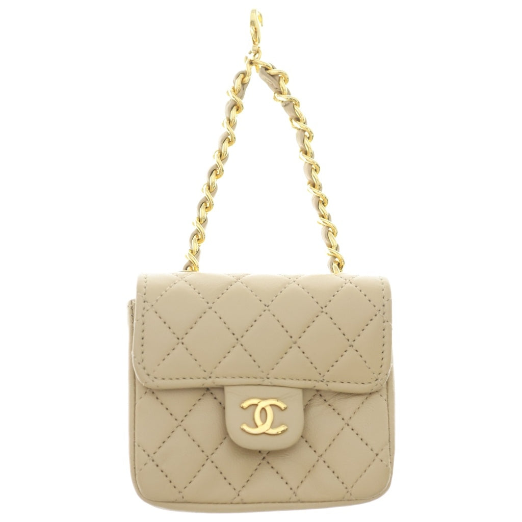 CHANEL(シャネル) マイクロ ミニミニマトラッセ ラムスキン チェーン アクセサリーポーチ バッグチャーム ゴールド金具 ベージュ レディース